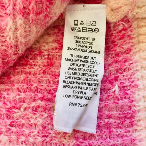 Cupcakes & Cashmere Pink Hearts Sweater Size Medium EUC - Picture 9 of 12